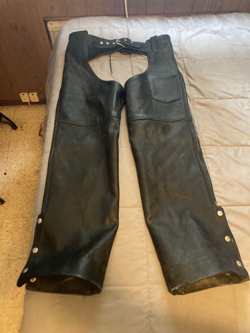 Women’s Leather Chaps